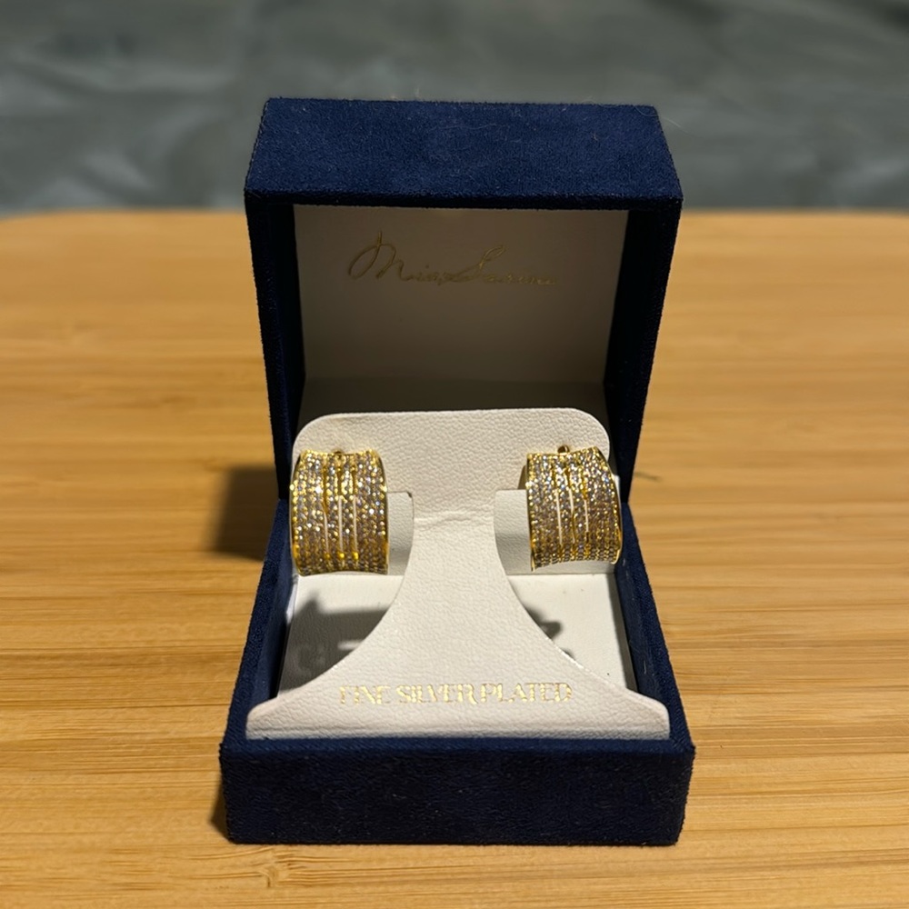 Mia Sarins Earrings
